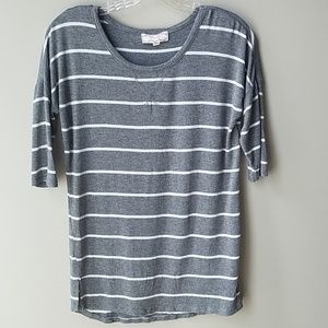 Gray/white stripe tee